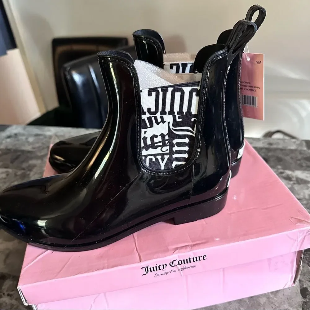 Juicy Couture Glossy Black Chelsea Boots